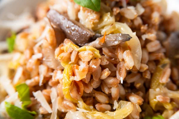 Comida Saludable Ensalada Con Champiñones —  Fotos de Stock