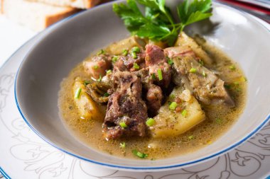 et ve sebze yahnisi, gastronomi