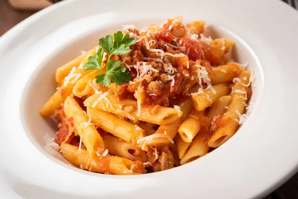 Prato Deliciosa Massa Com Molho Bolonhesa Cozinha Italiana — Fotografia de Stock