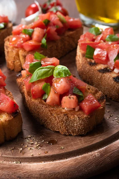 Pyszne Autentyczne Bruschetta Włoskie Jedzenie — Zdjęcie stockowe