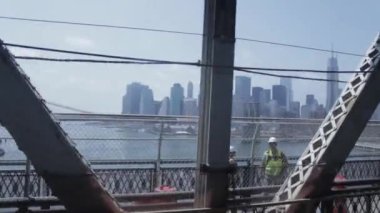 Metro tren geçiş Manhattan Köprüsü