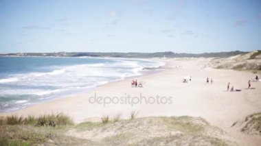 Kumsaldaki tatilciler 