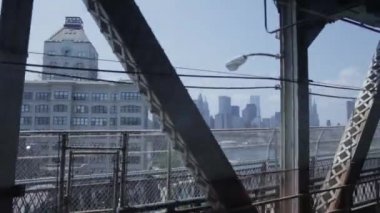 Metro tren geçiş Manhattan Köprüsü