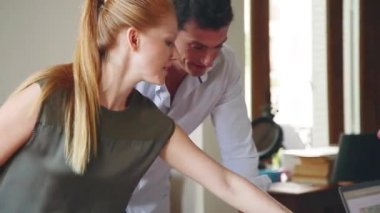 Takım arkadaşları birlikte çalışma