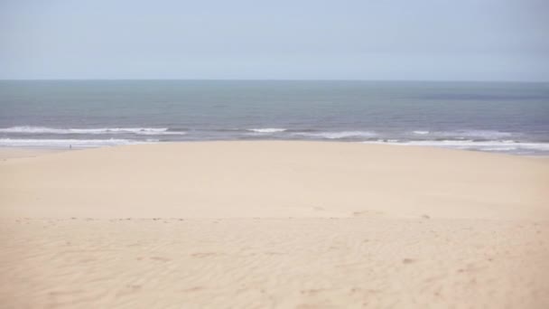 Schöner ruhiger Strand — Stockvideo