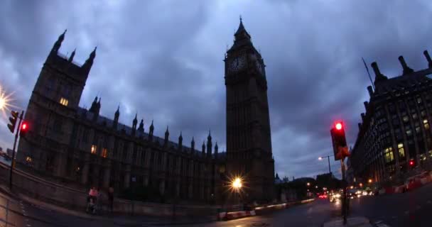 Big ben ile westminster Sarayı — Stok video