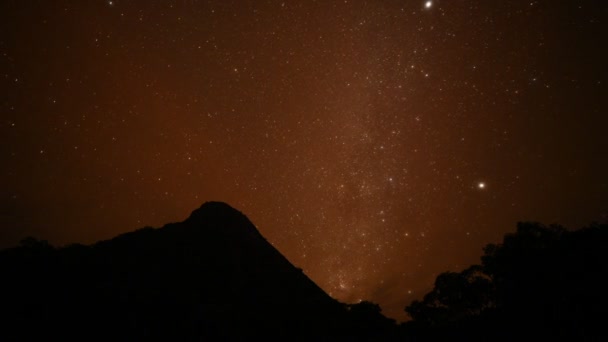つ星満たされた夜の空 — ストック動画
