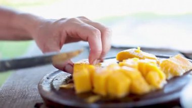 kadın Dilimleme mango