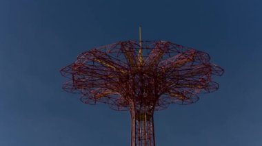 Coney Adası'nda eğlence parkı binmek Kulesi