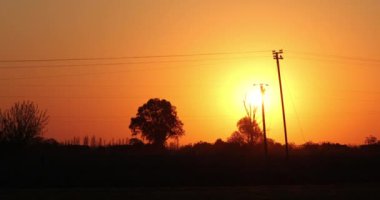 Vahşi doğa günbatımı zaman atlamalı