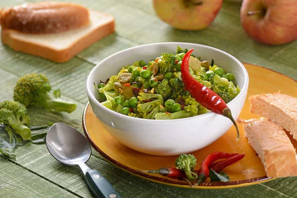 Soup of assorted vegetables — Stock Photo, Image