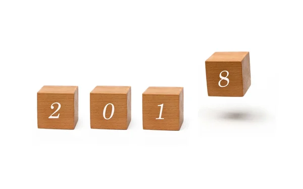 Nouvel An 2018 arrive - Bonne année 2018 - floa cube en bois — Photo