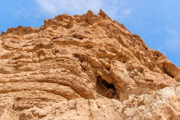 St. George prawosławny klasztor znajduje się w Wadi Qelt. — Zdjęcie stockowe