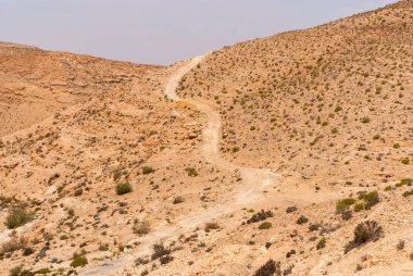 Necef Çölü dağlarda