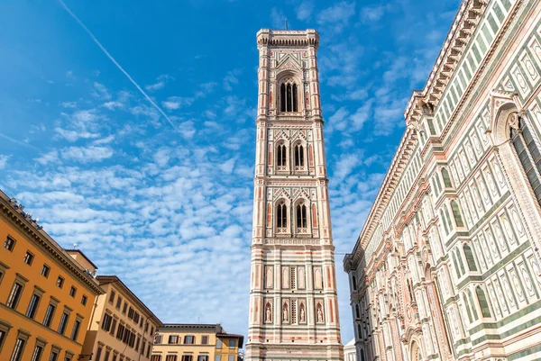 Giottos Campanile histórica Cidade Velha de FlorênciaToscana, Itália . — Fotografia de Stock