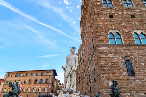 Fontana del nettuno - Neptunbrunnen in der Nähe des Palazzo Vecchio, Florenz — Stockfoto