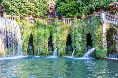 Tivoli 'deki Villa D Este Bahçeleri - Oval Çeşme