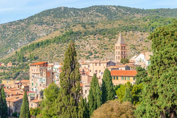 View of Tivoli, garden and Catholic church San Pietro alla Carit — Stock Photo, Image