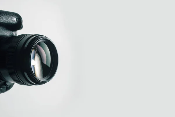 bir dslr üzerinde görmek bir lens monte