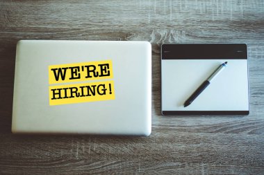 Tasarımcı Masası yüksek açılı görünüş