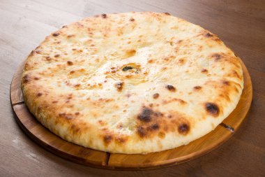 etli dolma kapalı pasta fırında pişmiş