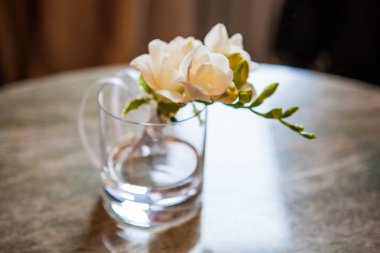 güzel beyaz düğün çelengi