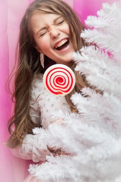 Girl White Elegant Dress Lollipop Hand Christmas Tree — Stock Photo, Image