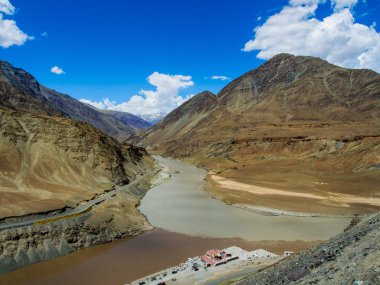 Zanskar ve Indus nehir izdiham