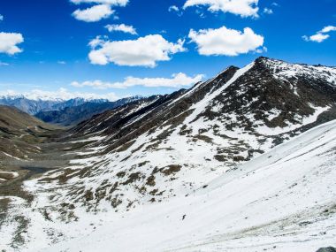 Doğa manzara otoyol Road Leh Ladakh, Hindistan