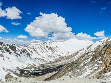 Doğa manzara otoyol Road Leh Ladakh, Hindistan