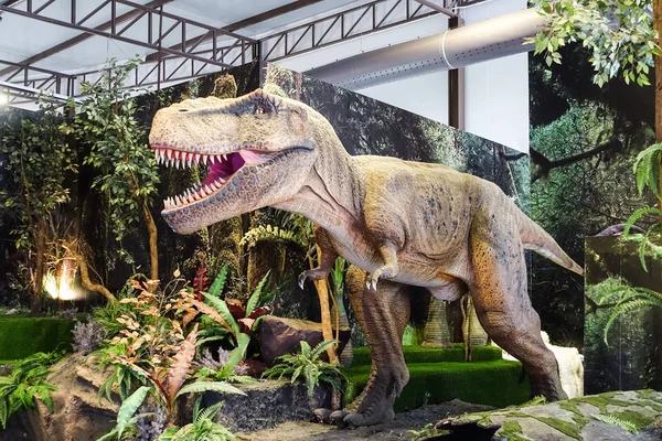 Bangkok, Tayland: 2 Ocak 2018 dinozor rakam dinozor Planet'de Bangkok kalbinde