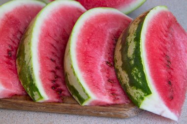 Dilimlenmiş karpuz V