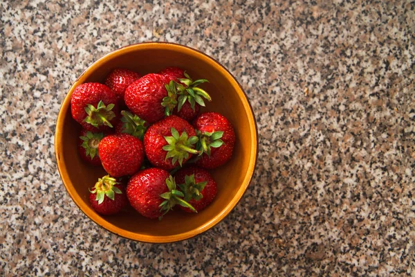 Frische der Sommer-Erdbeere — Stockfoto