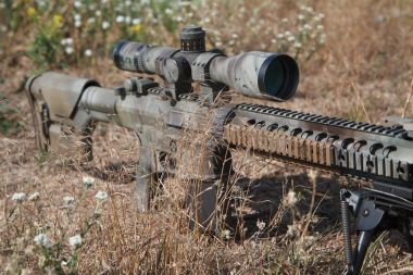 Airsoft strikeball keskin nişancı tüfeği