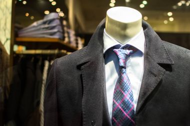 Takım elbise dükkanı alışveriş merkezi bir iş tarzı