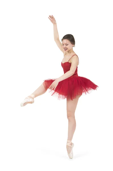 身着红色芭蕾短裙的年轻芭蕾舞演员. — 图库照片