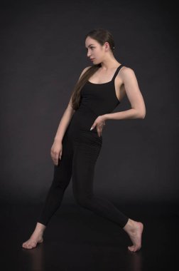 Modern koreografi dans kızı.