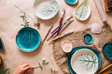 Fransız işyerinde. Resim için boşluklar. yaratıcı atölye