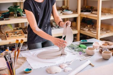 Atölye ustası seramikler, kil pot dekorasyon