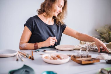 Dekorasyon, kil kase yazar çanak çömlek yapımı