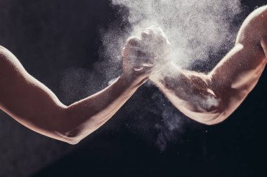 El ele tutusun - fitness takım eğitim - yüksek beş sonra. Beraberlik kavramı