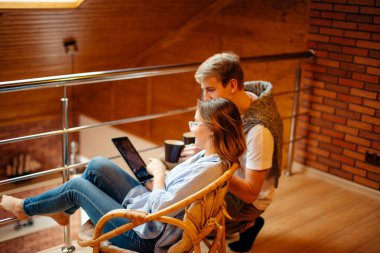 kaç tablet cihaza bir şey izliyor