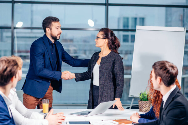 Концепция сделки с деловыми людьми
