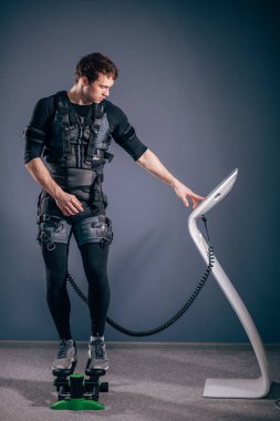 Step elektrik kas stimülasyonu ile eğitim dostum