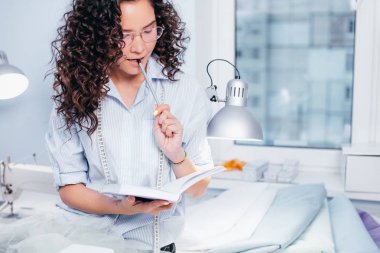 oldukça kenetlenmesi kalem dişlerde terzi