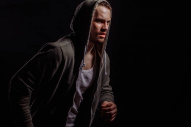 profesyonel sporcu. rekabetçi fiziksel aktivite. rapçi çalışan uzak hayranları