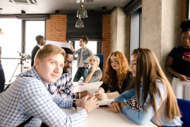 Yabancı öğrenciler için pazarlama eğitim kursu