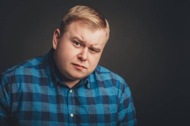 Şüpheci, kararsız, kararsız, kuşkulu konsept