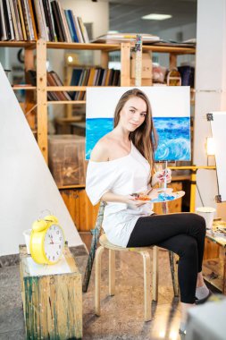 Sanat Terapisi dersleri atölye.