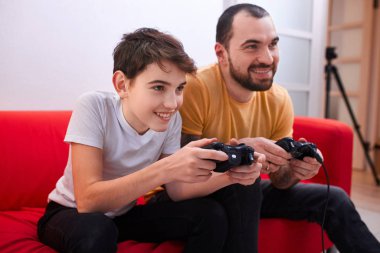 baba ve çocuk bilgisayar oyunu, video oyunları